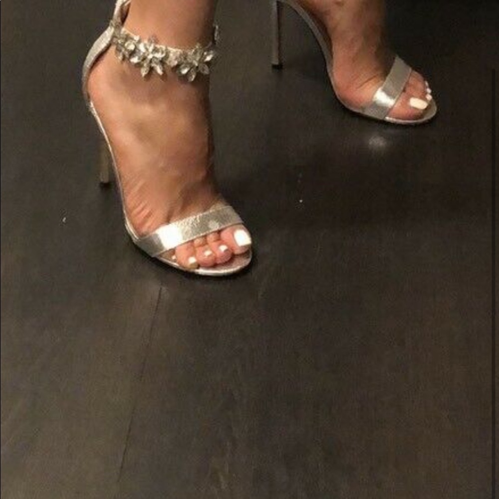 Shoes - Picture 10 of 10